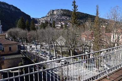 4 LOCALI A TAGLIACOZZO