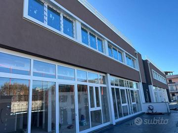 ufficio ampia metratura con posto auto