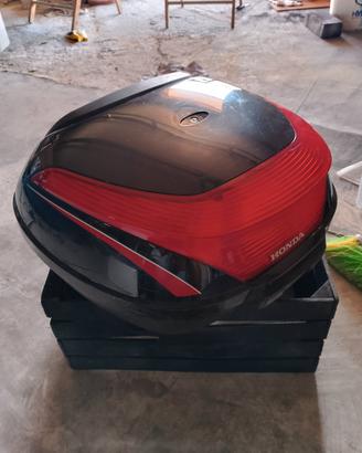 bauletto honda sh  sport