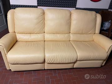 Divano in pelle