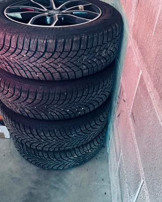 cerchi e pneumatici invernali come nuovi Mercedes