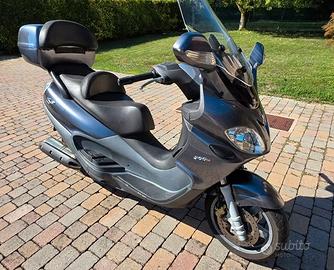Piaggio X9 500 Evolution