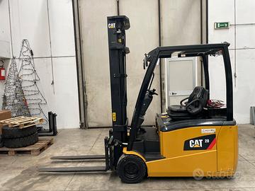 Carrello Elevatore CAT EP20PNT - 20 q.li 4,20 mt