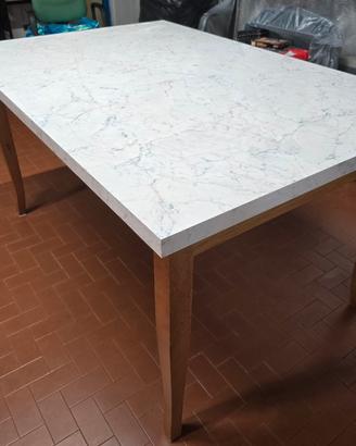 Tavolo da cucina