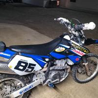 indistruttibile Suzuki drz 400