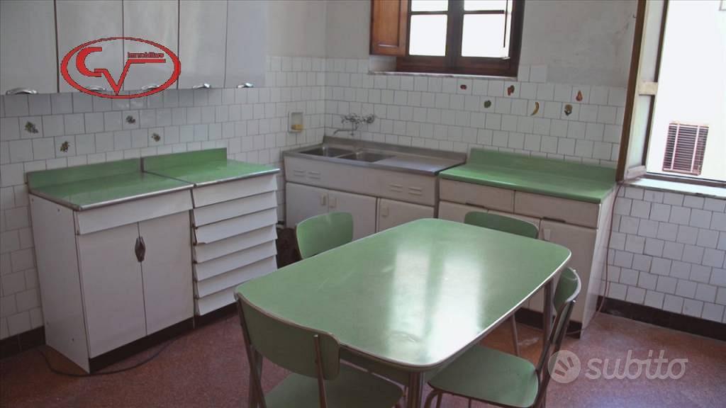 Appartamento di 257 m² con più di 5 locali a Monte - Vista 2
