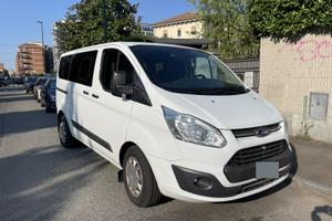 Ford Tourneo Custom 8 posti