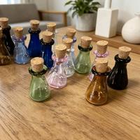 12 bottigliettine di vetro e sughero Dollhouse 