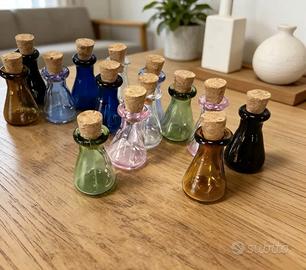 12 bottigliettine di vetro e sughero Dollhouse 