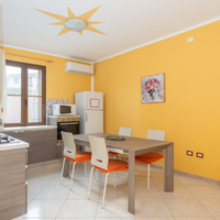 Casa indipendente con giardino