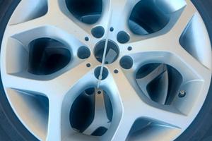 cerchi  r 19 255/50 gommati