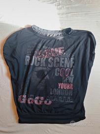 Maglietta oversize nera con dettagli