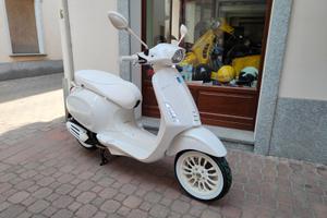 Piaggio Vespa 50 SUPER PROMOZIONE Fin. Int. Zero