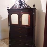 Antiquariato Cifoniera