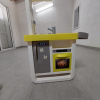 Cucina giocattolo con accessori