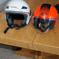 2 caschi per moto/scooter taglia L, come nuovi 
