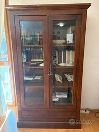 Vetrina in legno  con ante in vetro 102x185x40cm