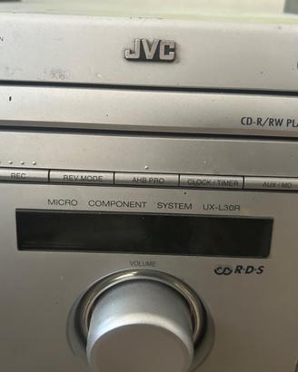 stereo con casse