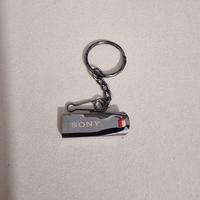 Chiavetta USB Sony, 2TB, nuova mai usata