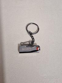 Chiavetta USB Sony, 2TB, nuova mai usata