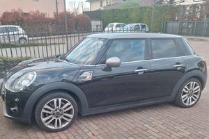 MINI Mini (F56) - 2017