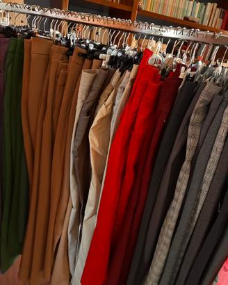 Lotto 10 pantaloni donna nuovi - marche miste