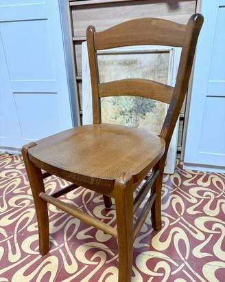 Sedie in legno massello