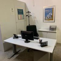 Composizione per ufficio 