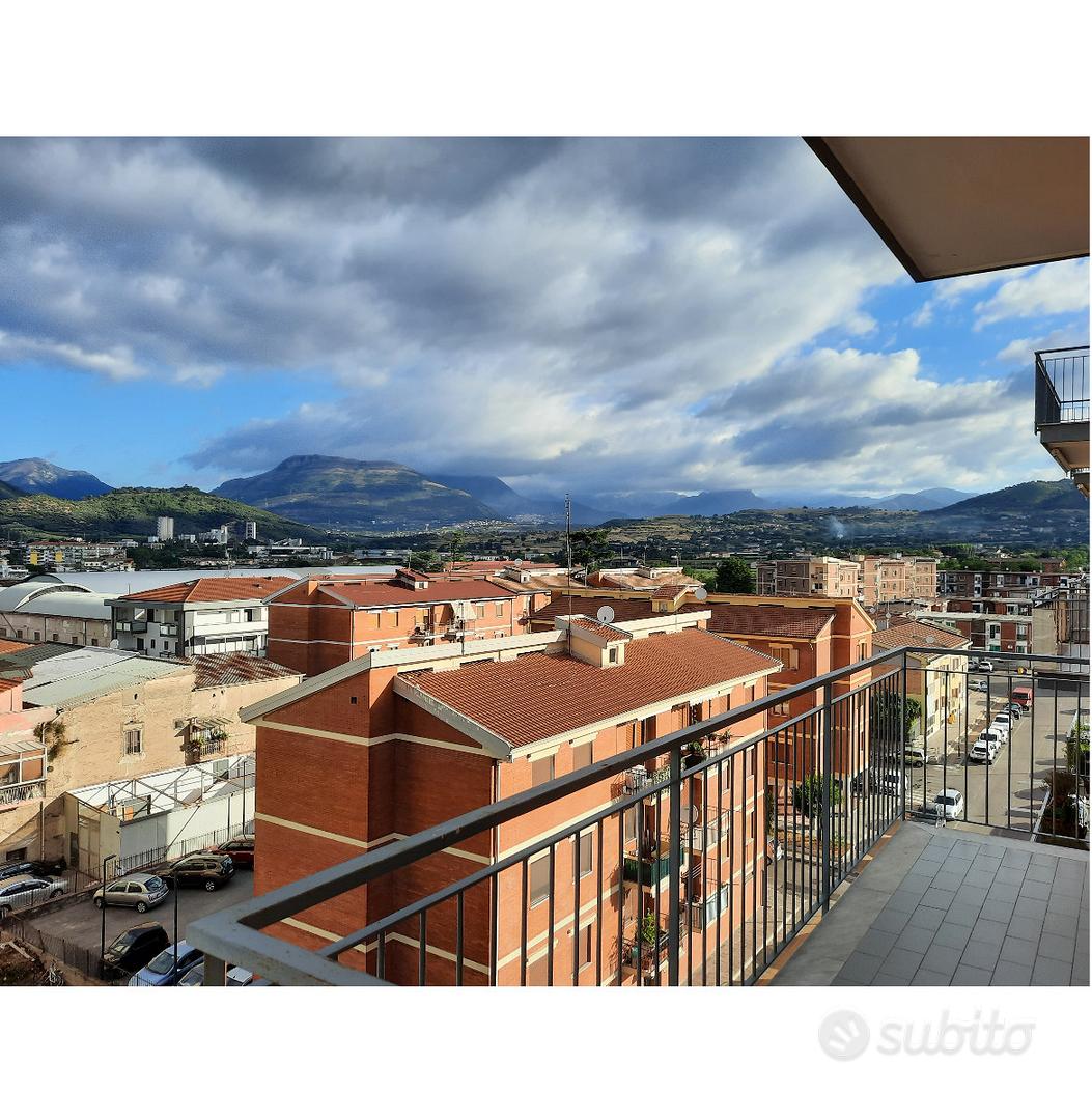 Appartamento vista mare e monti pronto da abitare - Vista 2