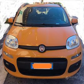 Fiat Panda 0.9 TwinAir Turbo Natural Power Lounge