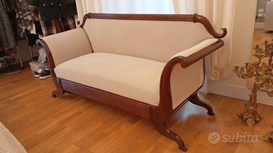 divano d'epoca 