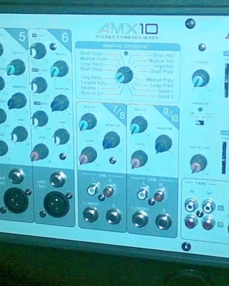 MIXER AKAI Professionale