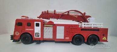 Camion pompieri-vigili del fuoco con luce e  suoni