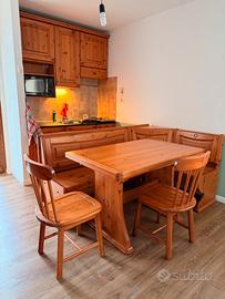 Set completo arredi in pino massello – montagna