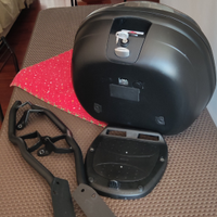 Porta bauletto Tmax 560 del 2021 marca givi
