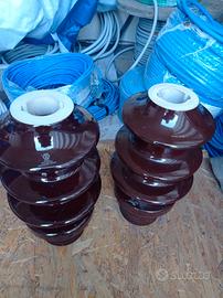 isolatori ceramica 