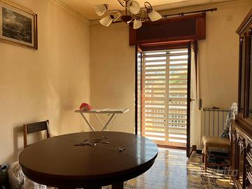 Trilocale con box auto in complesso riservato