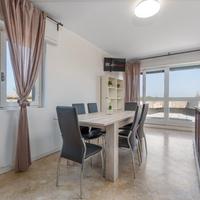 Appartamento in attico, 5 locali 2 bagni