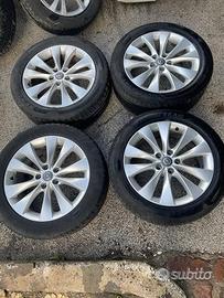 Ricambi Opel Astra 2012 cerchi e gomme