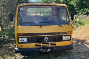 Autocarro Volkswagen LT28 anno 1988