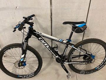Mountain Bike CANNONDALE
