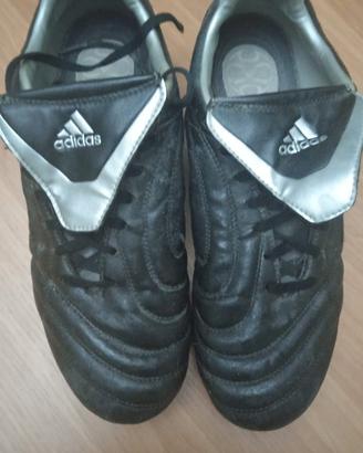 Scarpe Adidas da calcio nere 