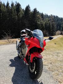 Hyosung Comet gt650r 