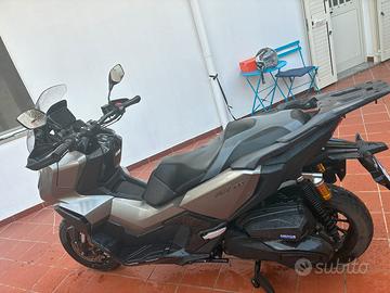 HONDA ADV 350 del 2025
