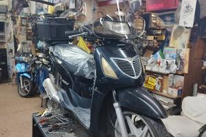 Honda Sh 150 del 07/2004 con soli 29000 km 