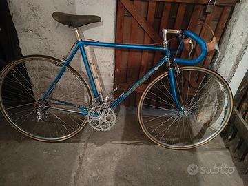 bicicletta da corsa vintage Patelli 