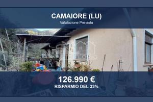 Immobile in asta di 120 m² con più di 5 locali a C