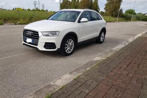 Audi Q3 2.0tdi 120cv navigatore full led 