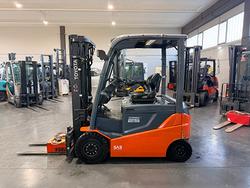 CARRELLO ELEVATORE ELETTRICO TOYOTA 25 QUINTALI