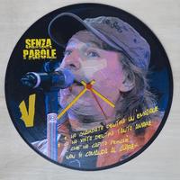 Orologio vinile omaggio a Vasco Rossi 